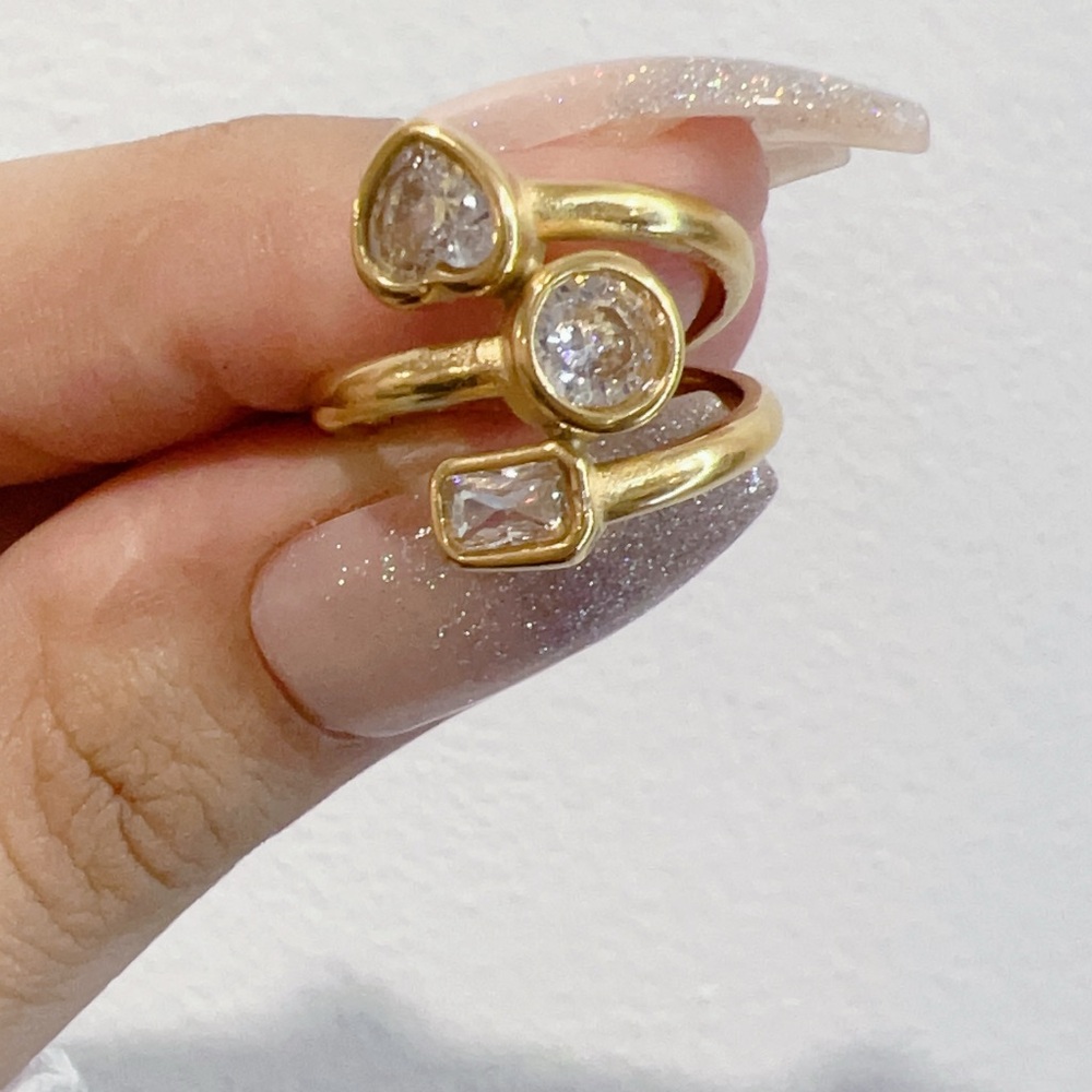 Elegant Stainless Steel 18k Gold Zircon Ring